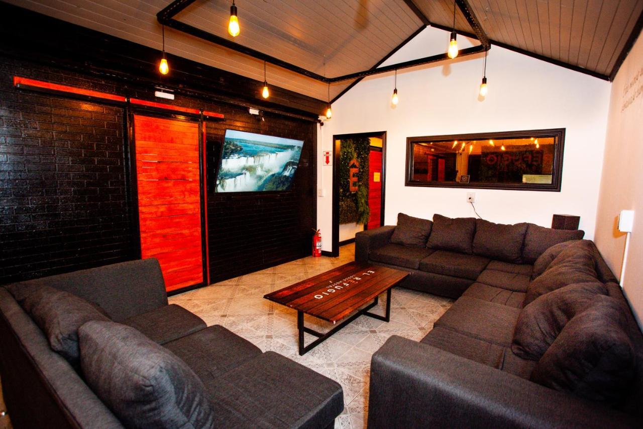 El Refugio Lodge Hostel أوشويا المظهر الخارجي الصورة